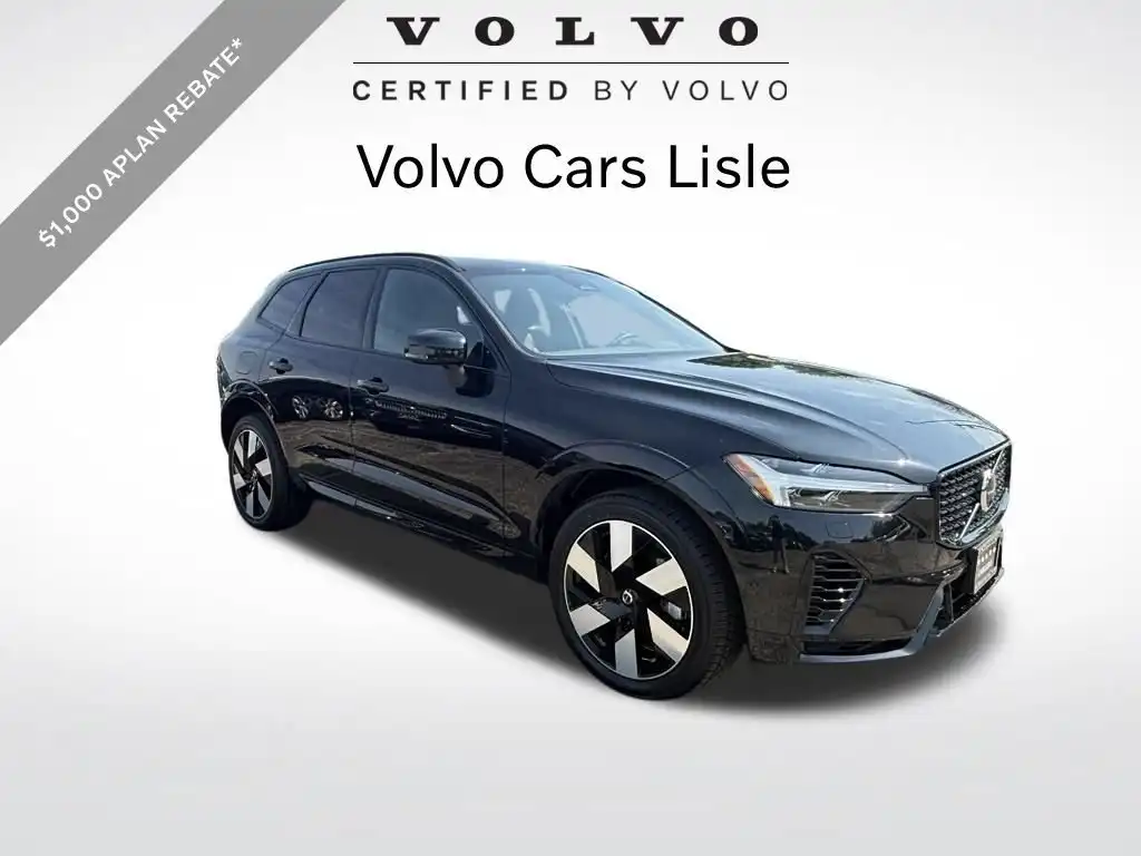 2024 Volvo XC60 T8 Plus Dark Theme AWD's photo