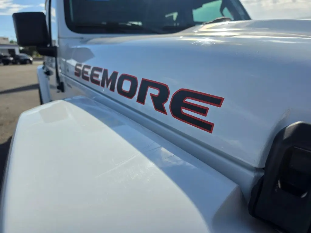 2021 Jeep Gladiator Mojave photo 5