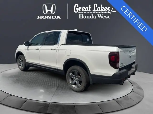 2023 Honda Ridgeline RTL AWD photo 3