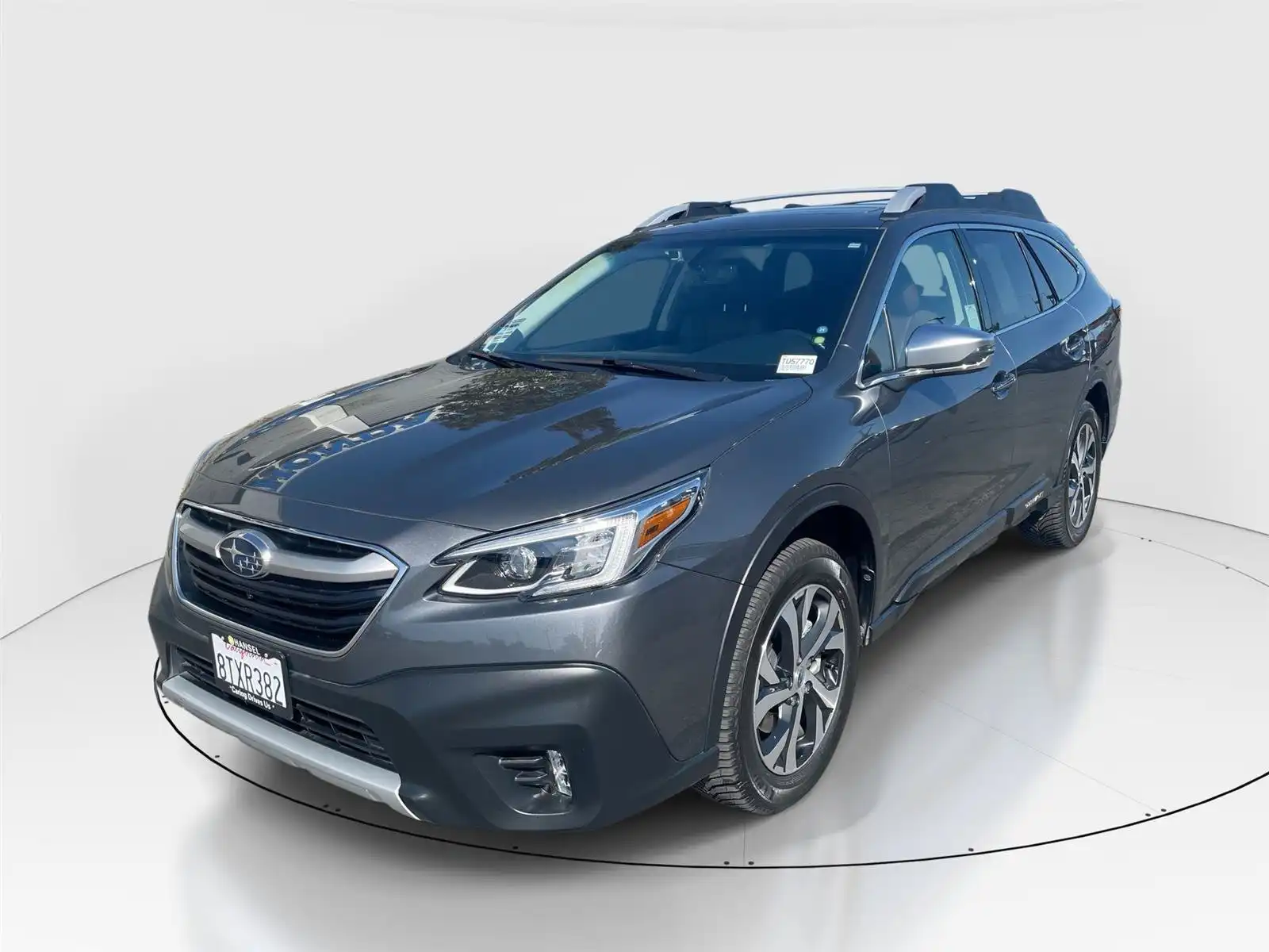 2021 Subaru Outback Touring's photo