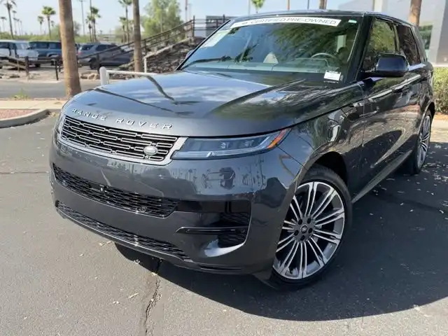 2025 Land Rover Range Rover Sport P360 SE MHEV's photo