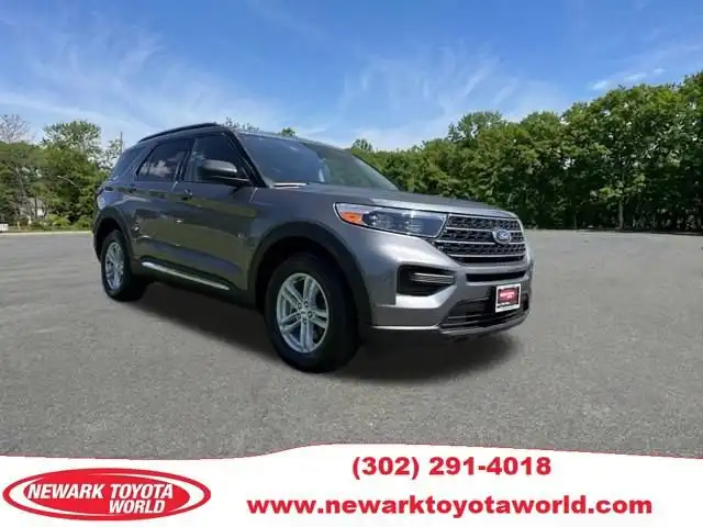 2024 Ford Explorer XLT 4WD's photo