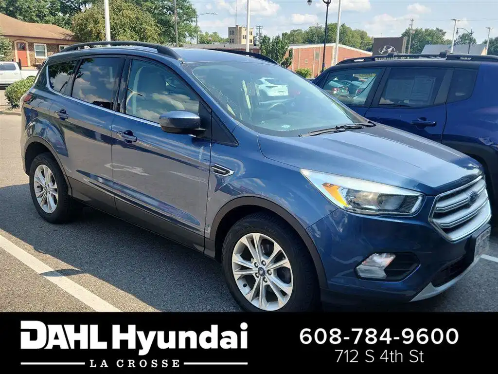 2018 Ford Escape SE's photo