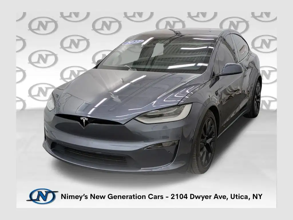 2022 Tesla Model X Long Range's photo