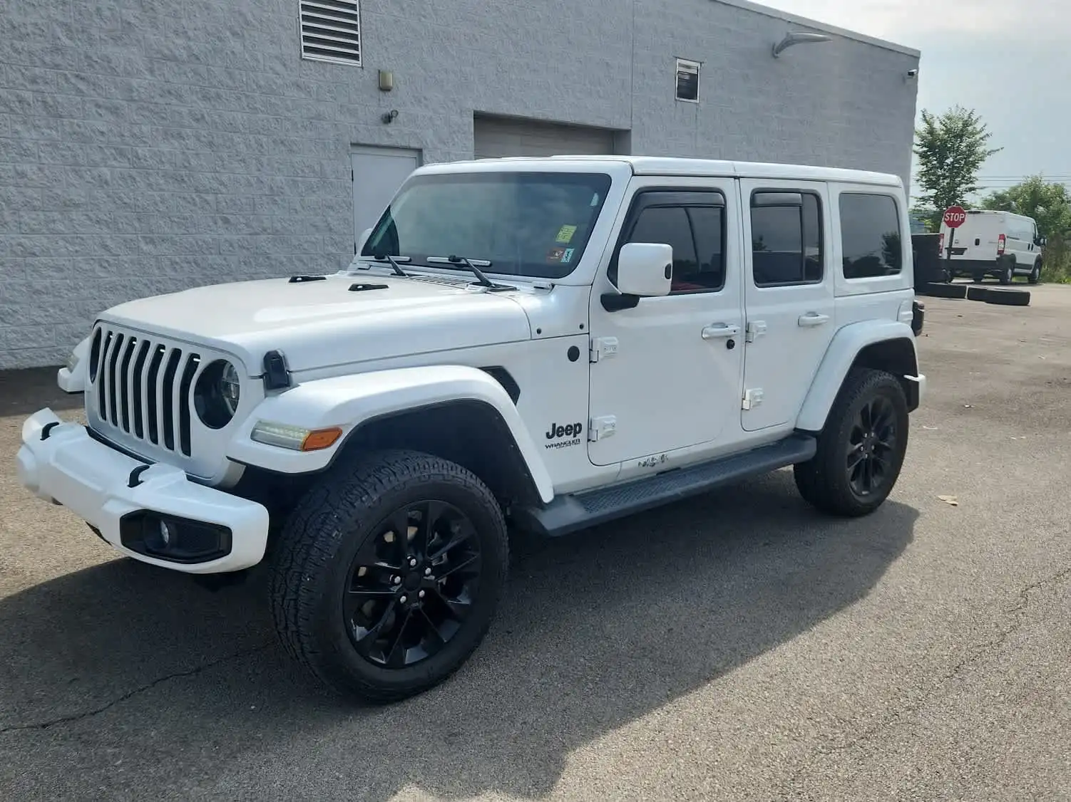 2021 Jeep Wrangler High Altitude's photo