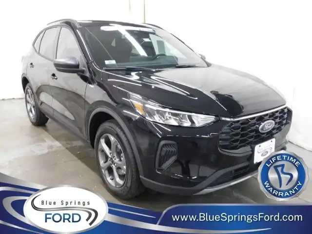 2026 Ford Escape ST-Line AWD's photo