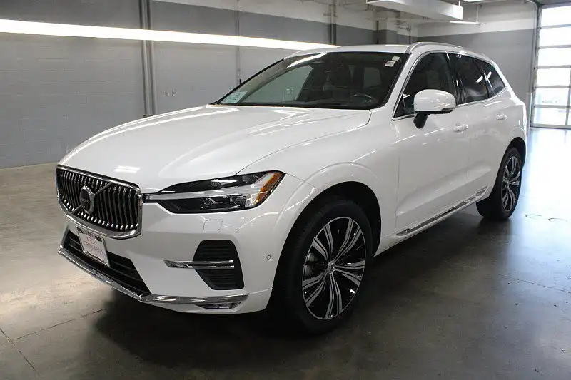2022 Volvo XC60 B6 Inscription AWD's photo
