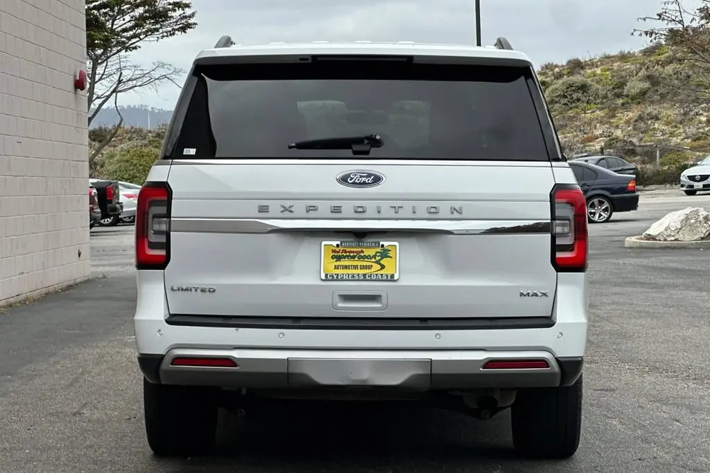 2023 Ford Expedition Limited MAX photo 4