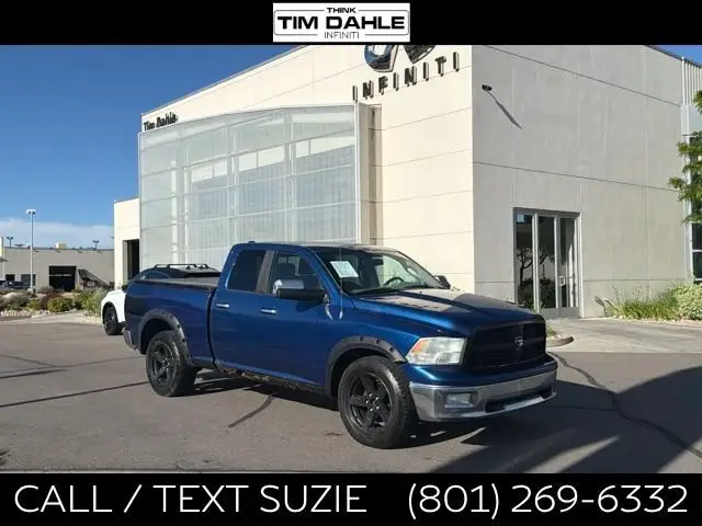 2011 RAM 1500 SLT 4x4 Quad Cab photo 1