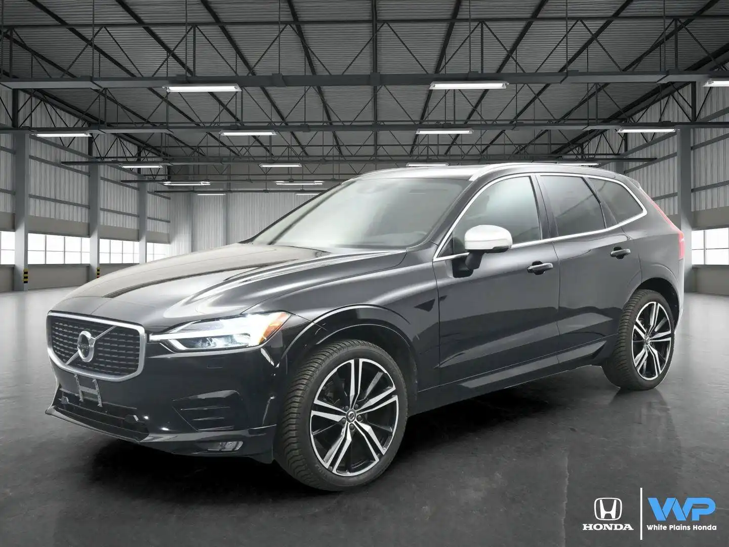 2019 Volvo XC60 T5 R-Design AWD's photo