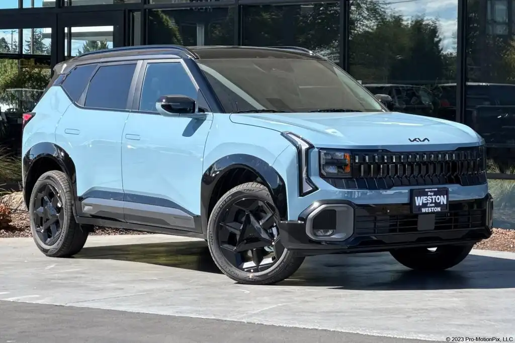 2027 Kia Seltos X-Line AWD S's photo