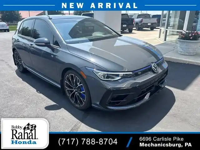 2026 Volkswagen Golf R Golf R 4-door DSG's photo