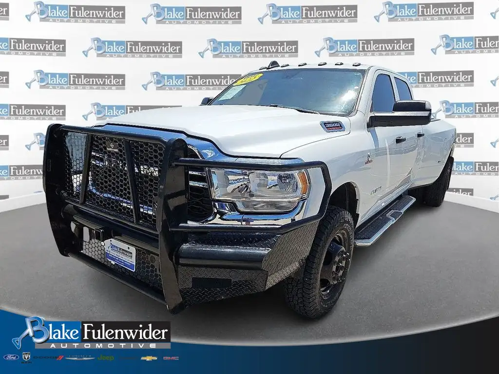 2022 RAM 3500 Tradesman 4X4 Crew Cab LWB's photo