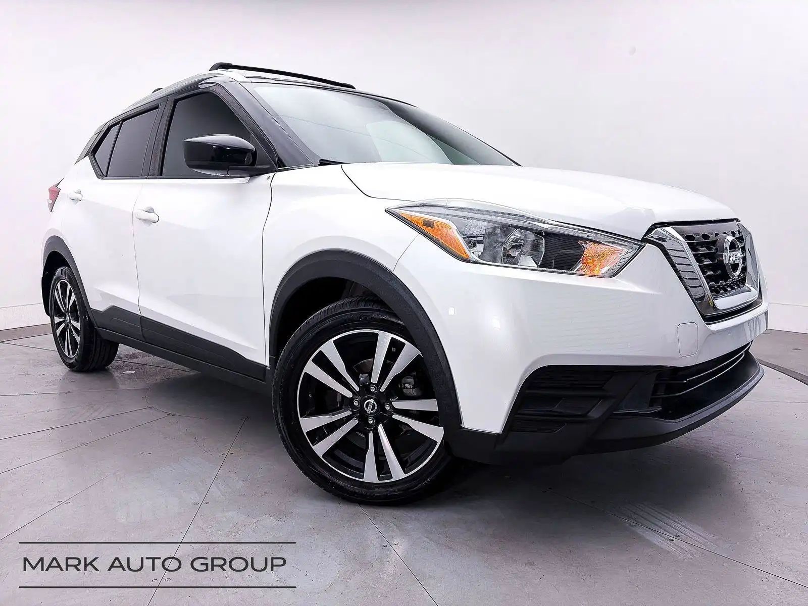 2019 Nissan Kicks 1.6 SV's photo