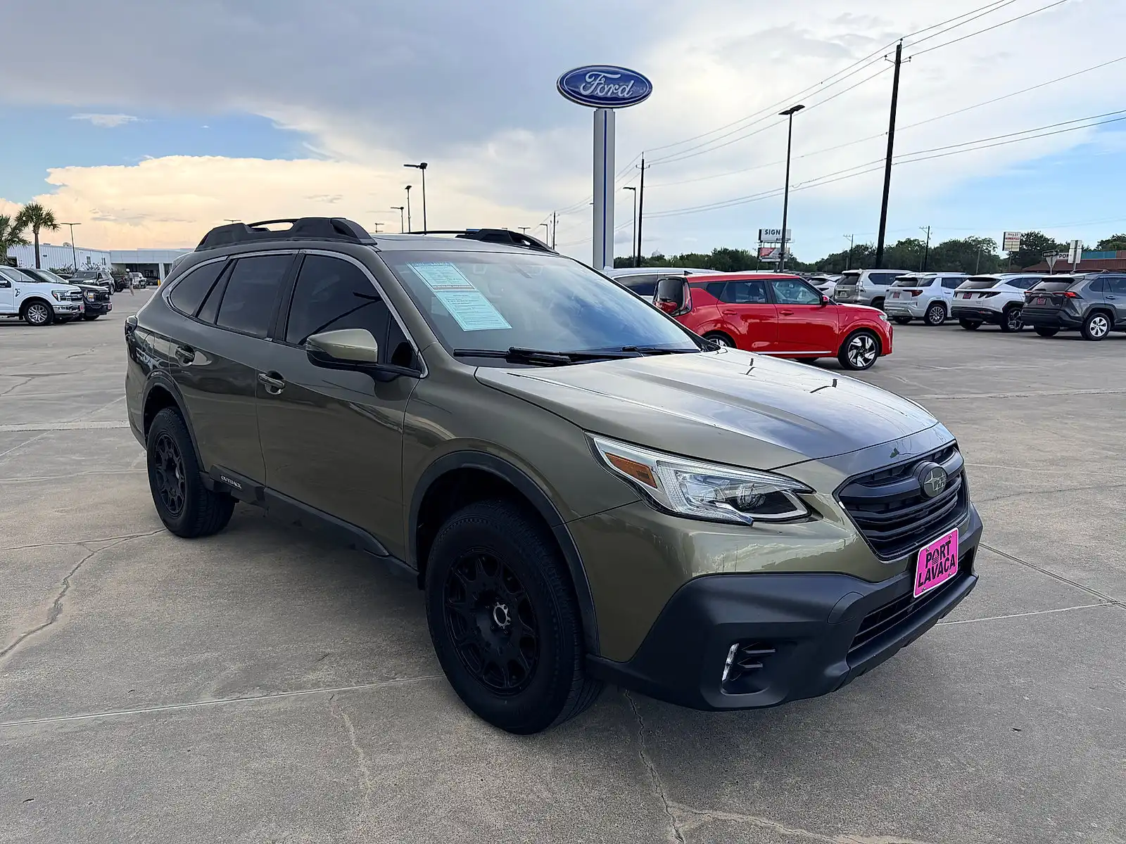2021 Subaru Outback Limited's photo