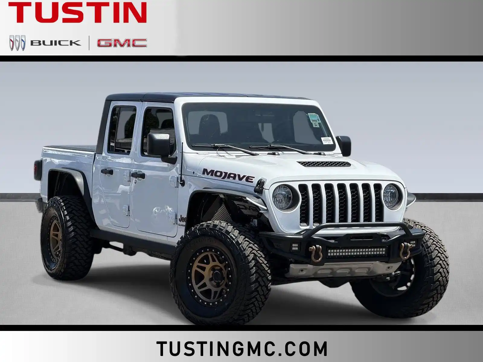 2021 Jeep Gladiator Mojave's photo