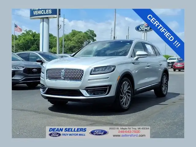 2019 Lincoln Nautilus Reserve AWD's photo