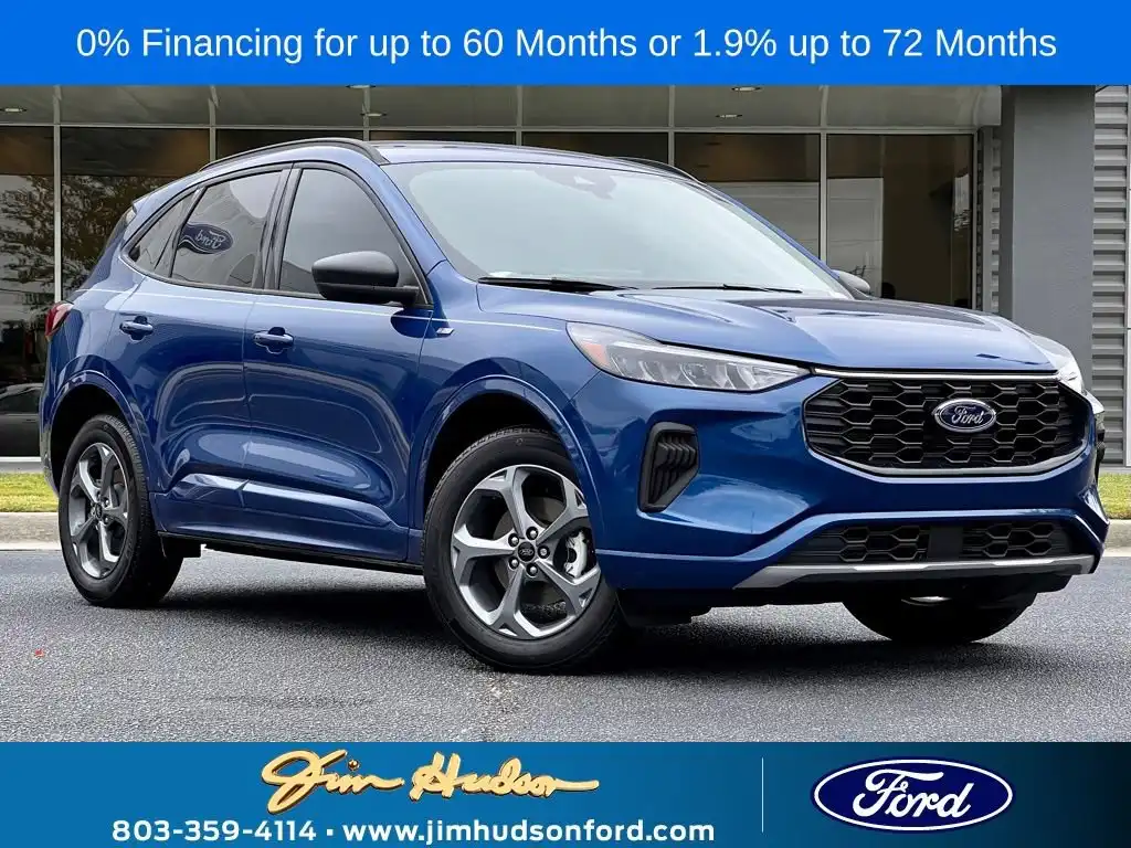 2023 Ford Escape ST-Line AWD's photo
