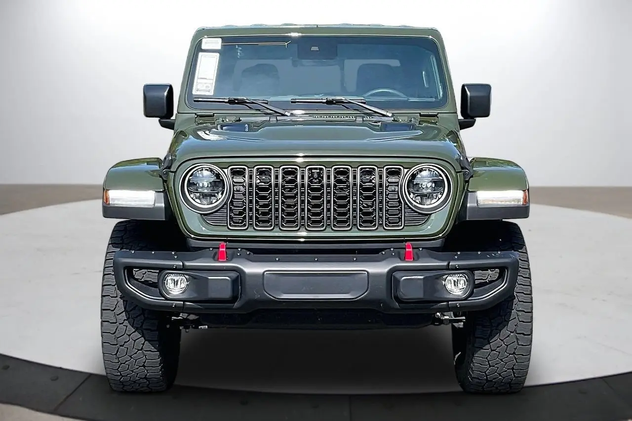 2024 Jeep Gladiator Rubicon X photo 3