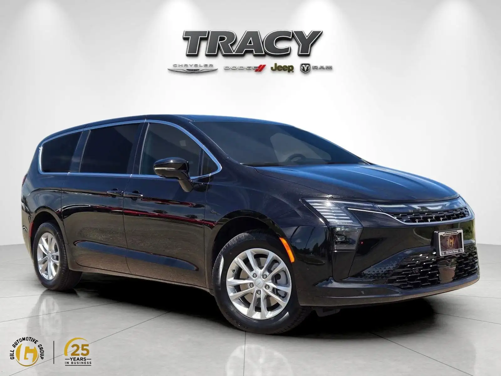 2027 Chrysler Pacifica Select AWD's photo
