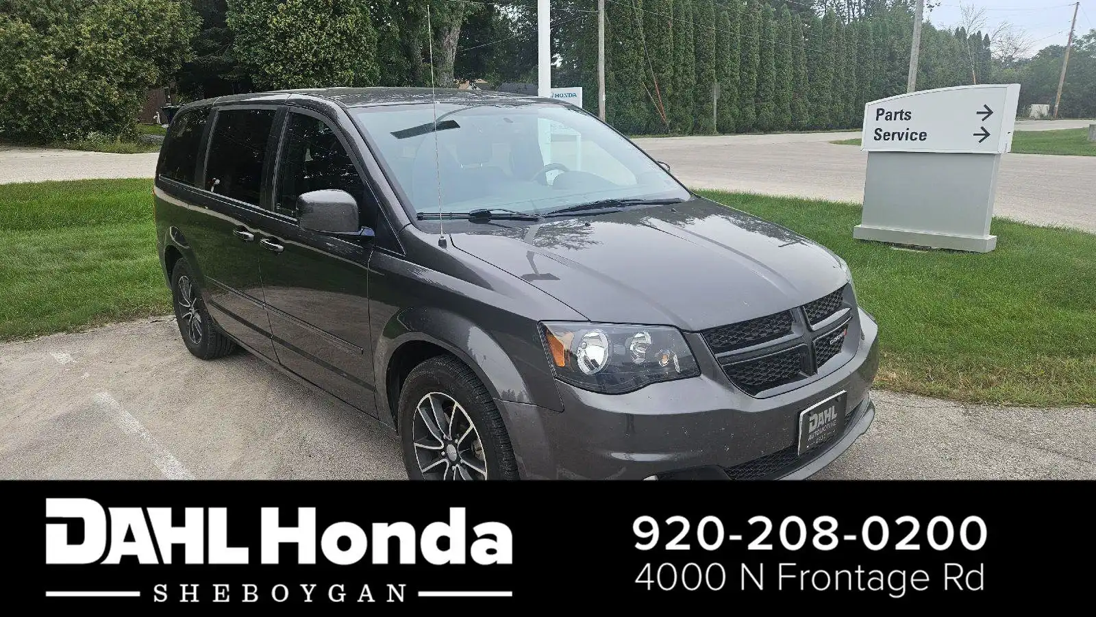 2015 Dodge Grand Caravan SXT's photo