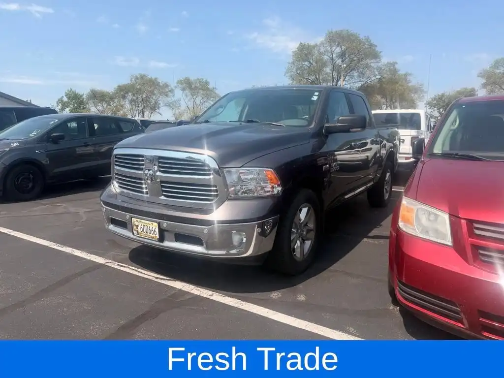2018 RAM 1500 Big Horn 4x4 Crew Cab 5'7's photo