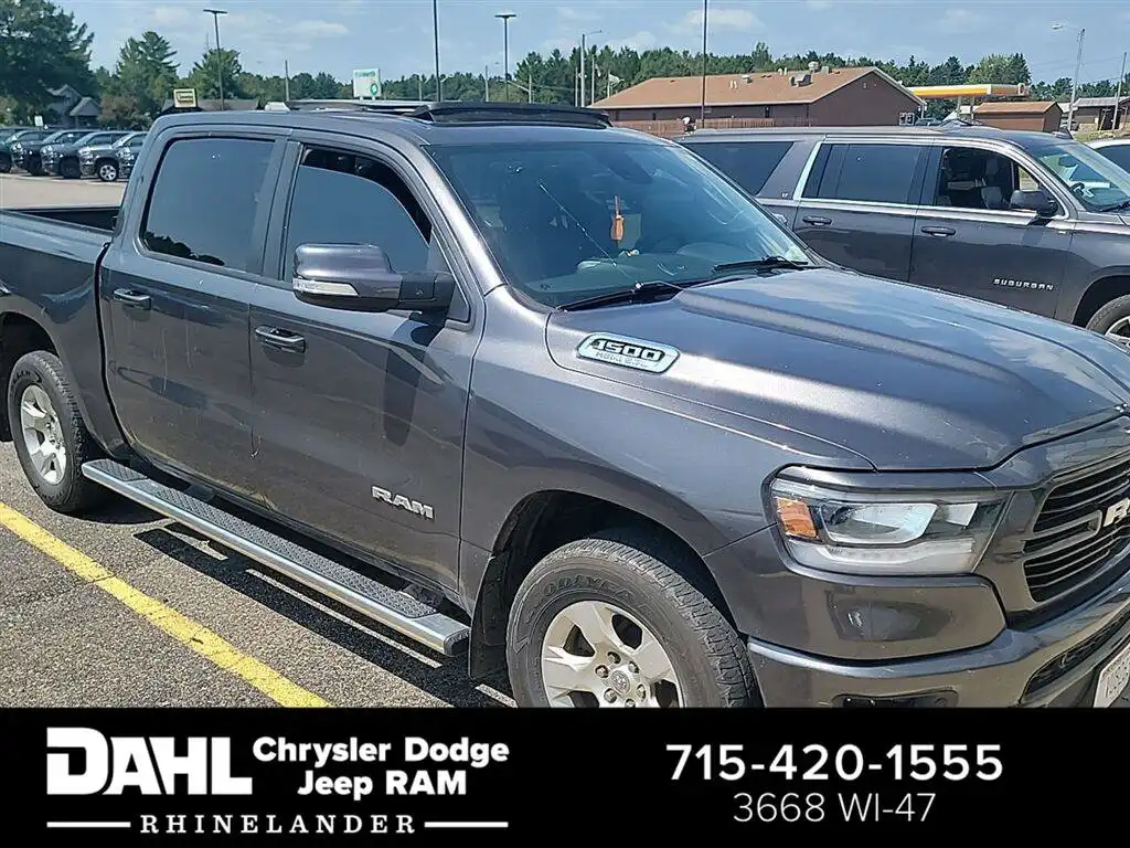 2019 RAM 1500 Big Horn/Lone Star 4x4 Crew Cab 5'7's photo