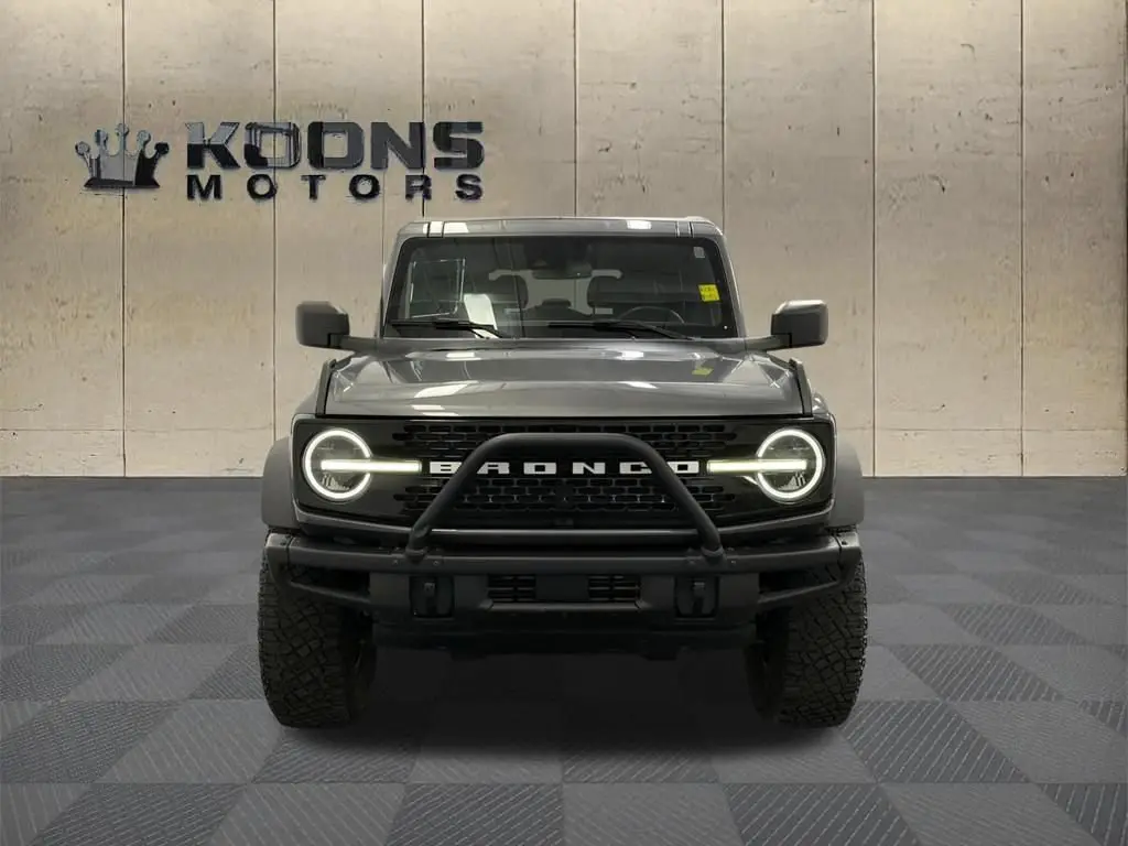 2023 Ford Bronco Wildtrak 4WD Advanced photo 3