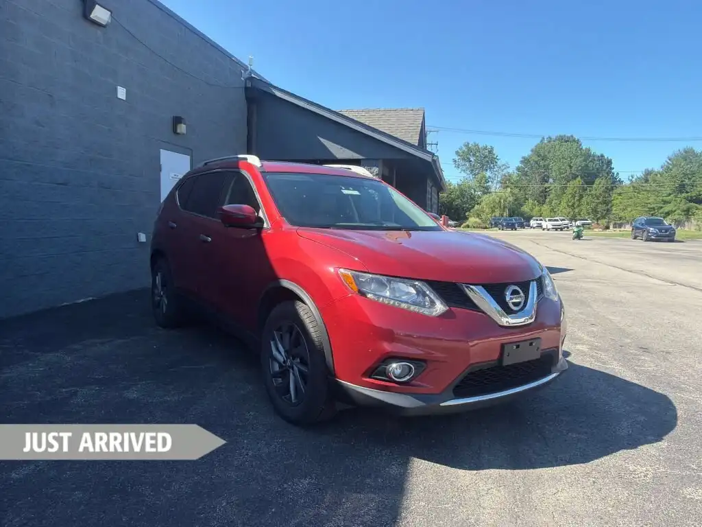 2016 Nissan Rogue SL AWD's photo