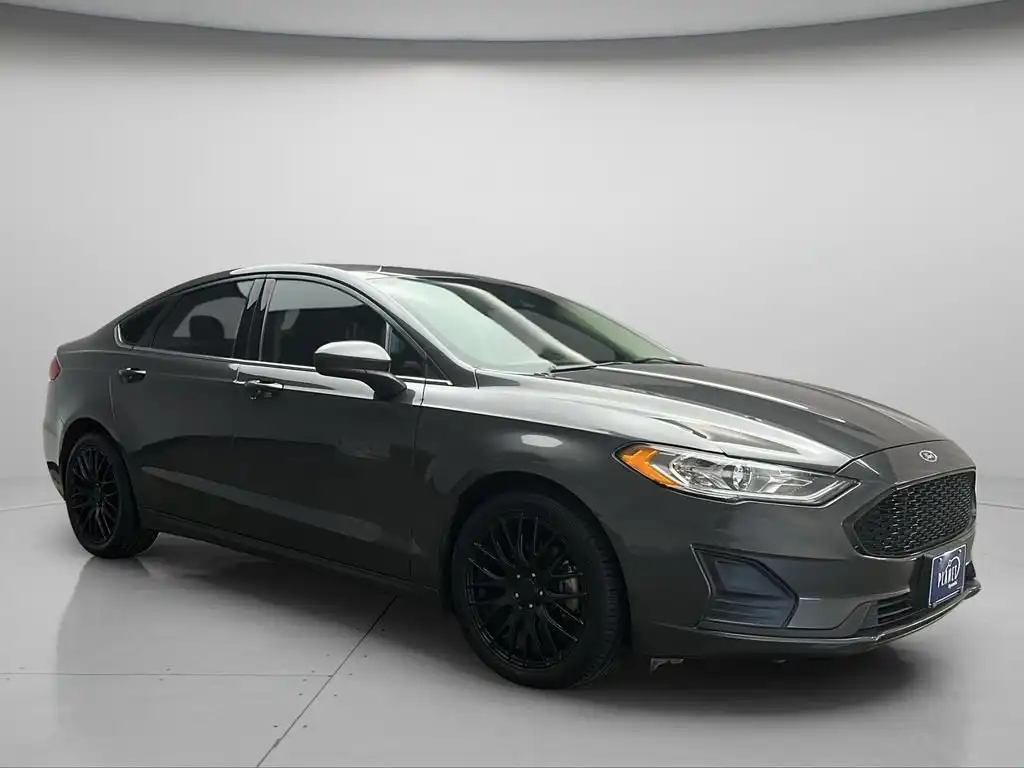 2020 Ford Fusion SE AWD's photo