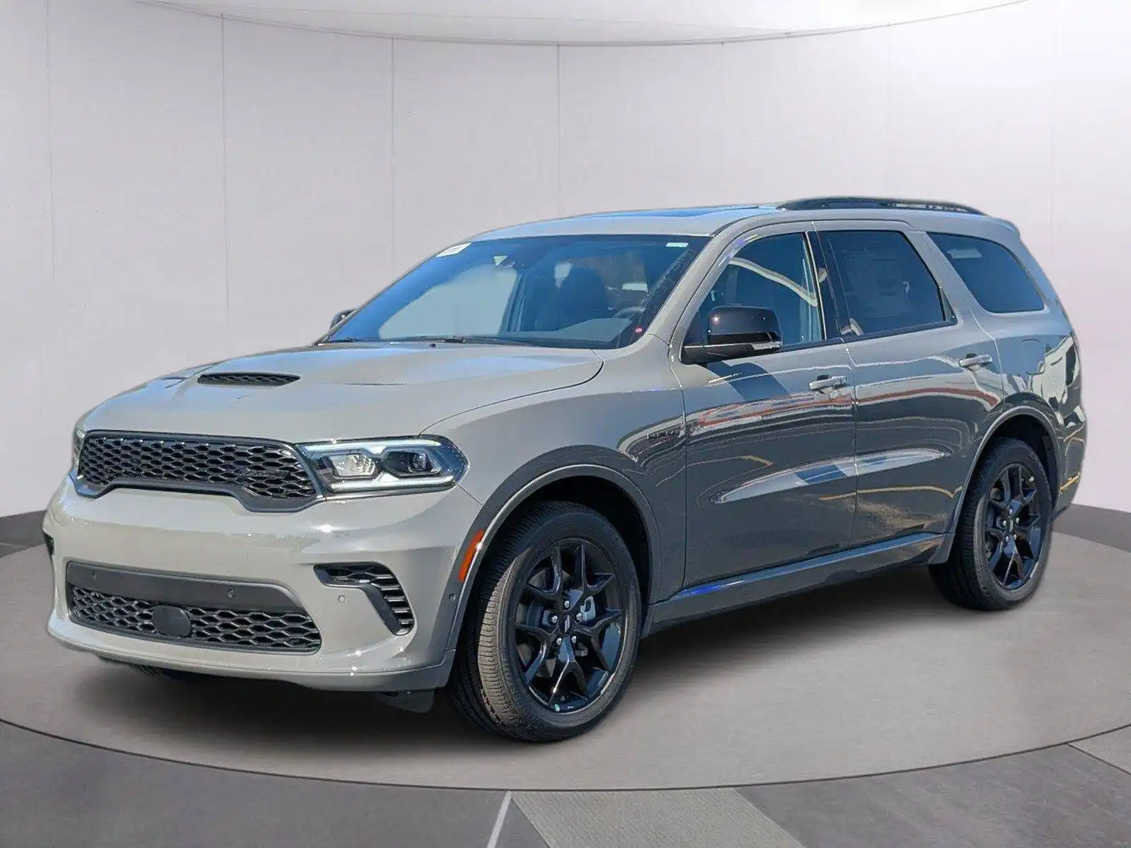 2027 Dodge Durango HEMI V8 GT AWD Plus's photo