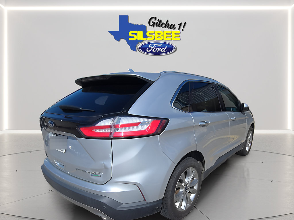 2019 Ford Edge Titanium photo 3