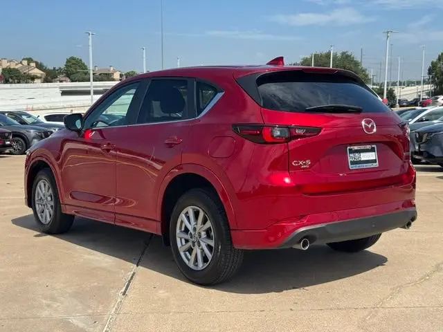 2025 Mazda CX-5 S Select Package Auto AWD photo 4