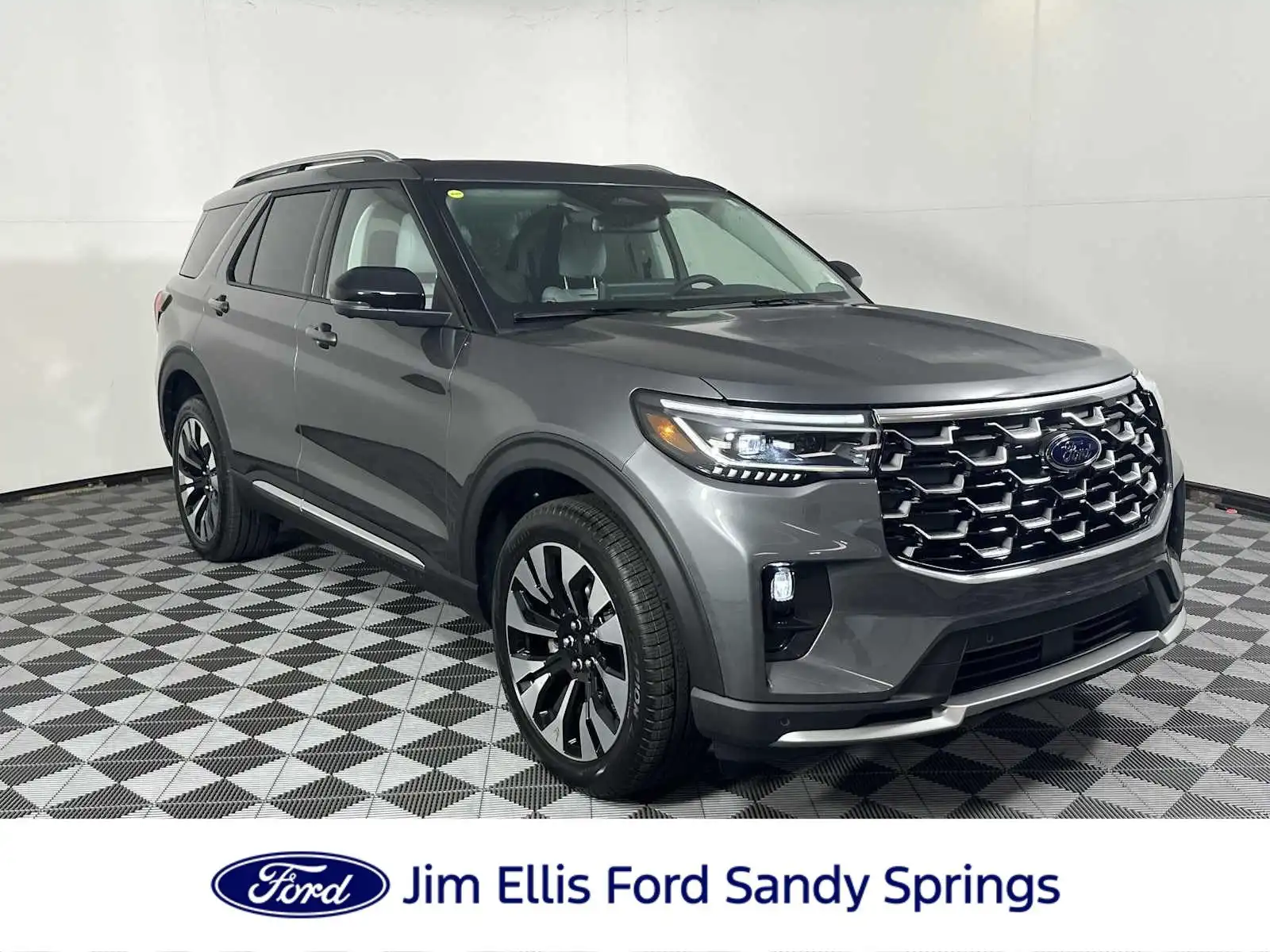 2026 Ford Explorer Platinum 4WD's photo