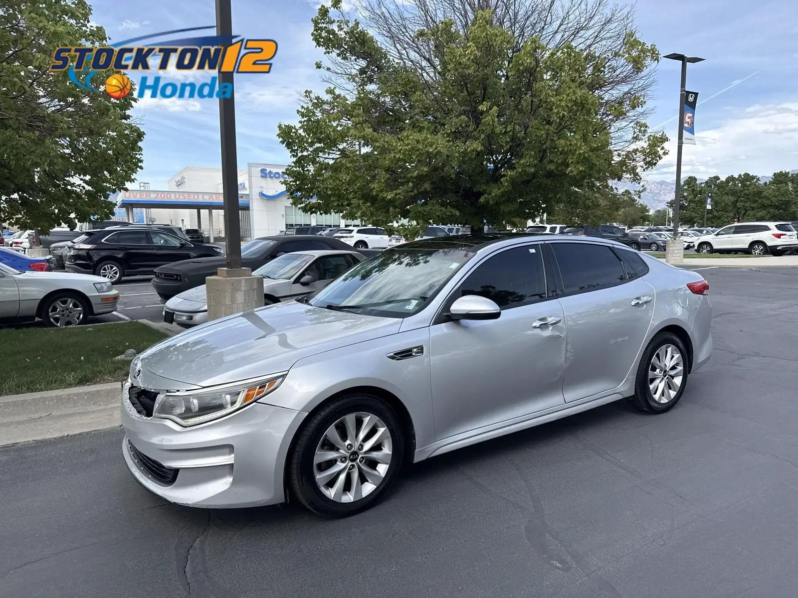 Vehicle Image 1