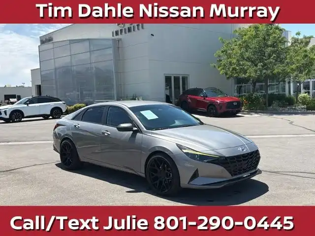 2022 Hyundai Elantra 2.0 SEL IVT's photo