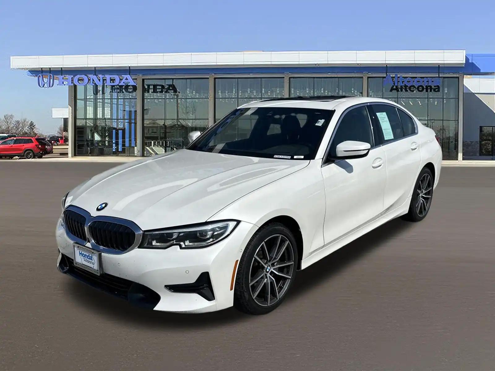 2021 BMW 3 Series 330i xDrive Sedan's photo