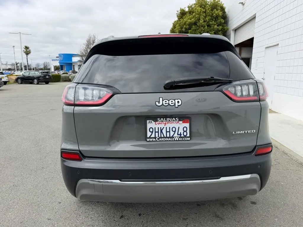 2020 Jeep Cherokee Limited photo 5
