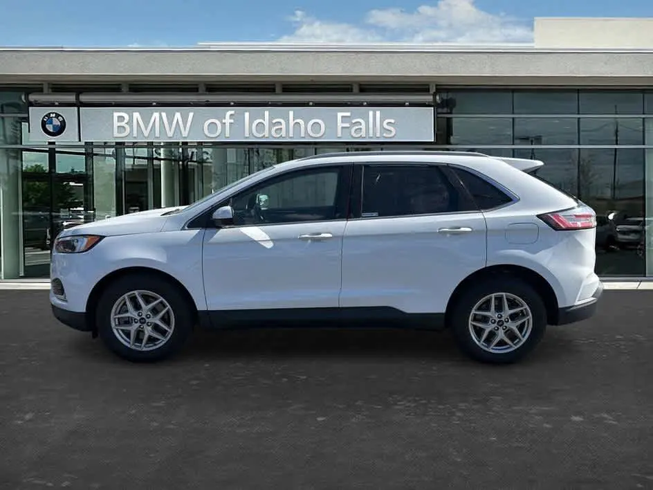 2022 Ford Edge SEL AWD photo 4