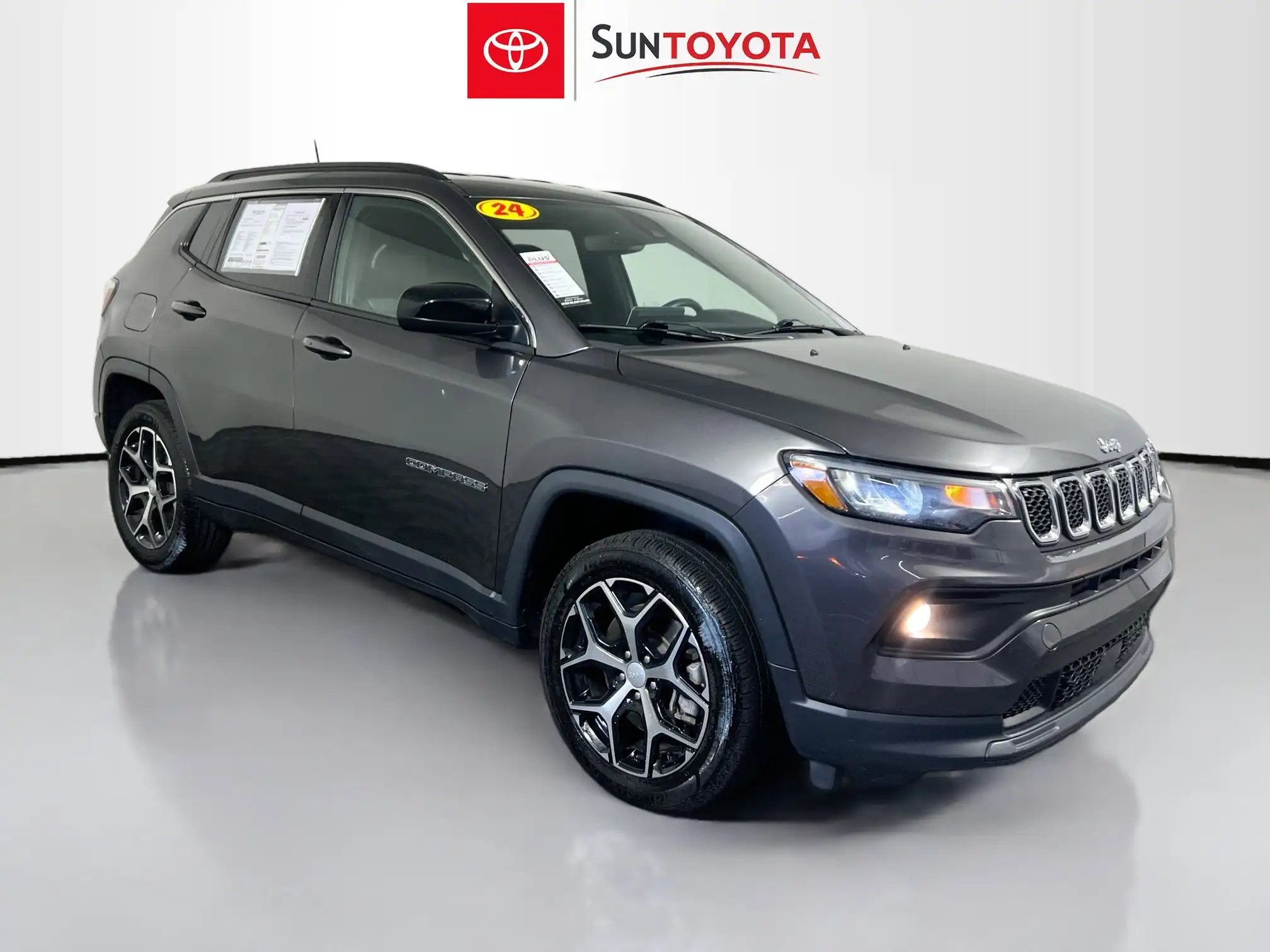 2024 Jeep Compass Latitude 4X4's photo