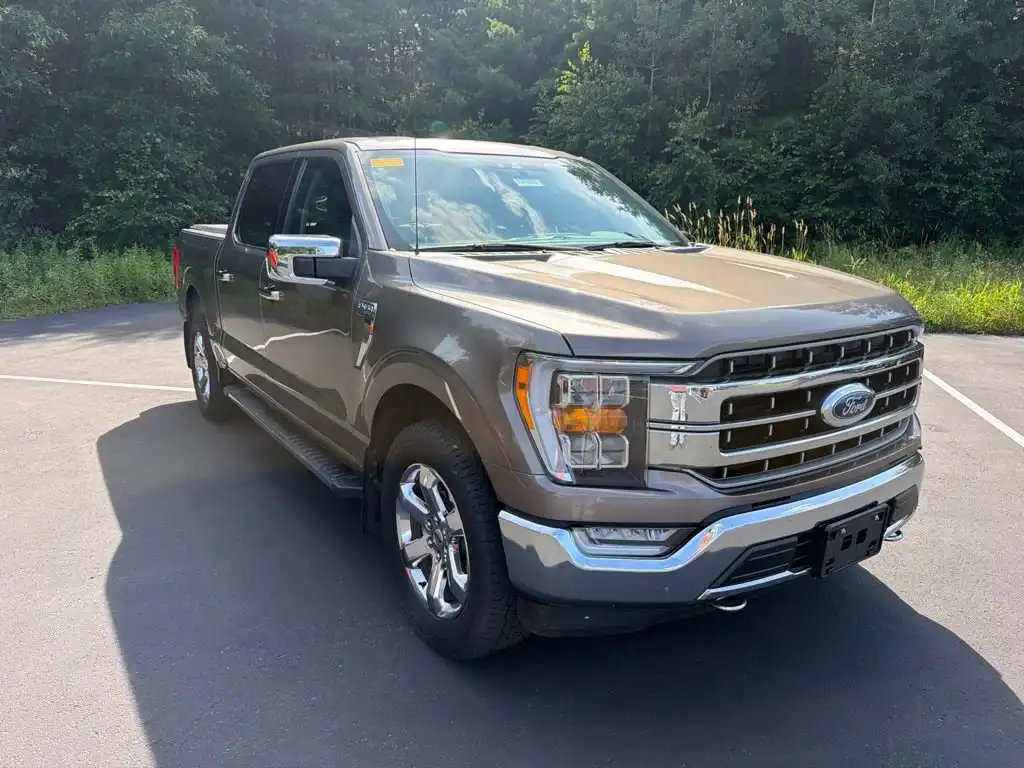 2021 Ford F-150 Lariat 4x4 SuperCrew 5-1/2 Box's photo