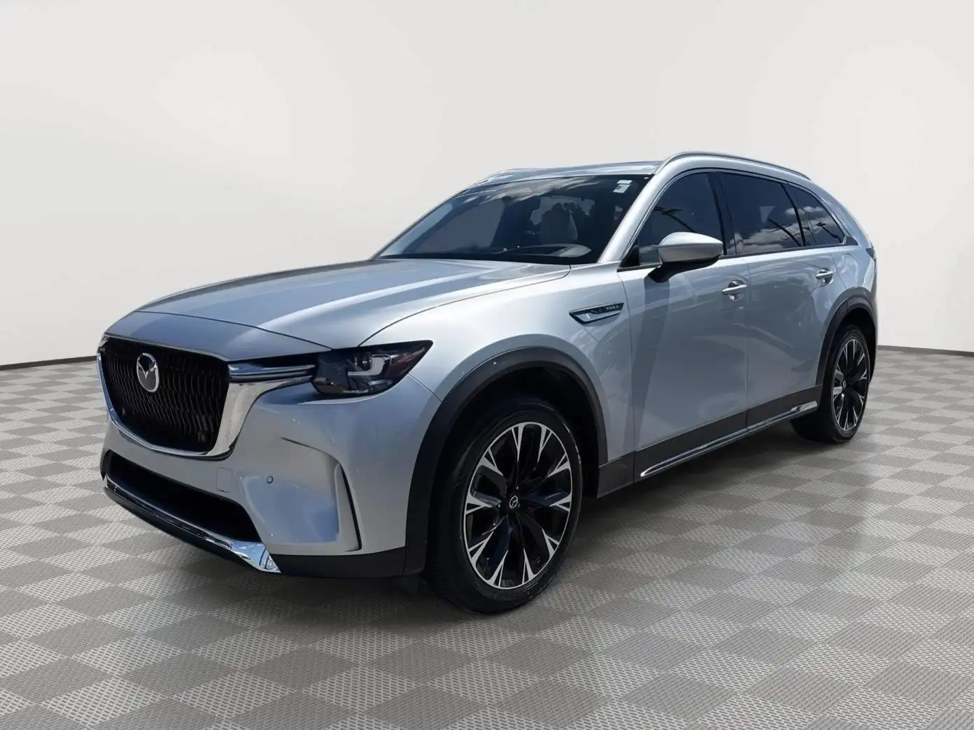 2025 Mazda CX-90 PHEV Premium Plus Package's photo