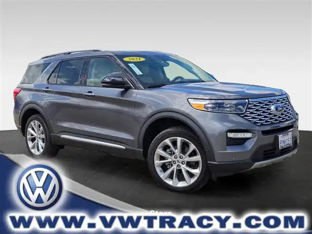 2021 Ford Explorer Platinum 4WD's photo