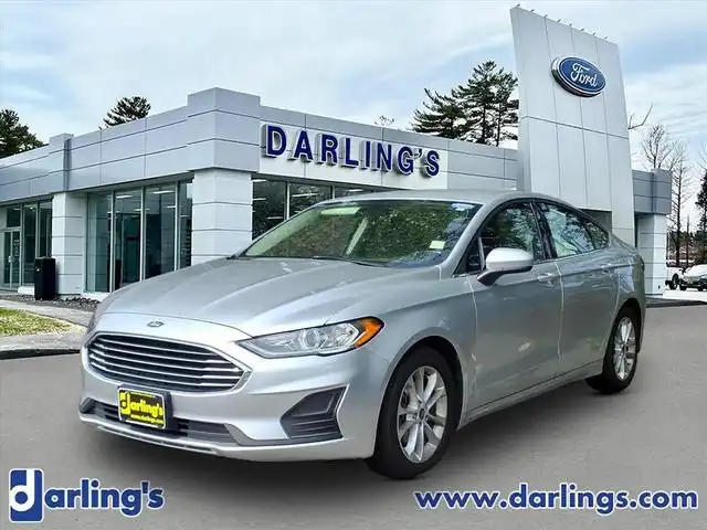 2019 Ford Fusion SE FWD's photo