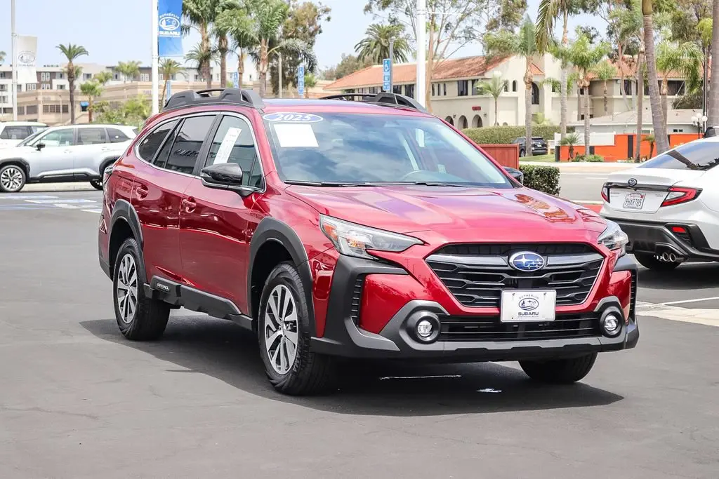 2025 Subaru Outback Premium photo 3