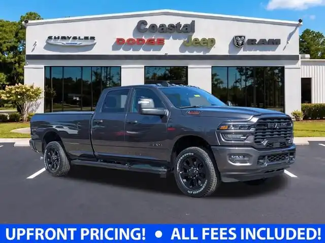 2026 RAM 3500 Big Horn 4WD Crew Cab LWB's photo