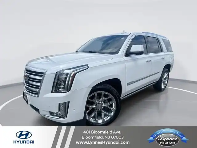 2019 Cadillac Escalade AWD Platinum's photo
