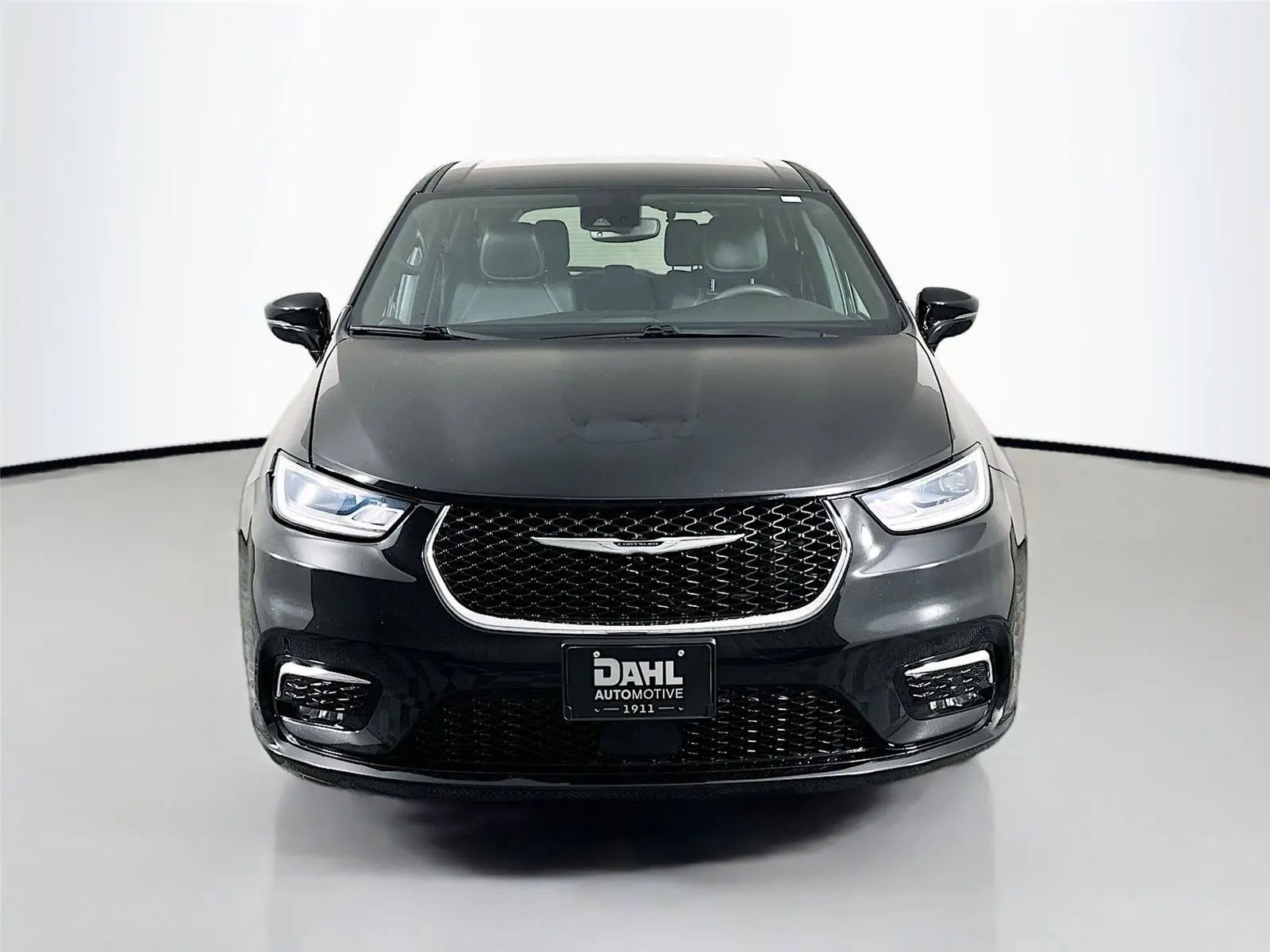 2025 Chrysler Pacifica Select photo 3
