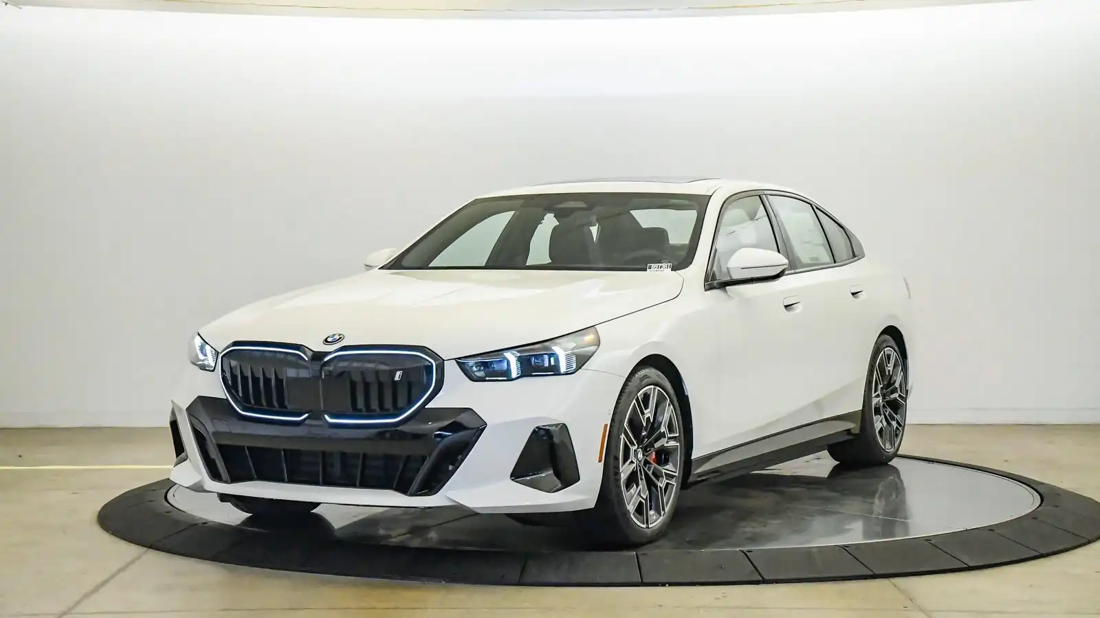 2026 BMW i5 eDrive40 Sedan's photo