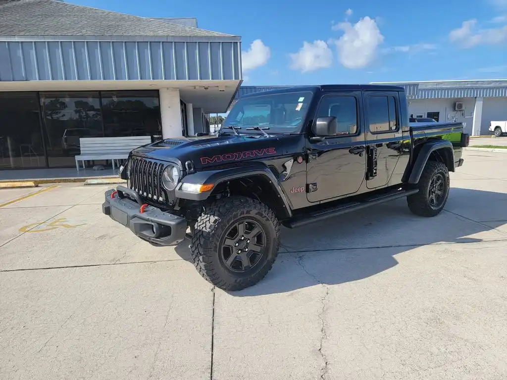 2023 Jeep Gladiator Mojave's photo